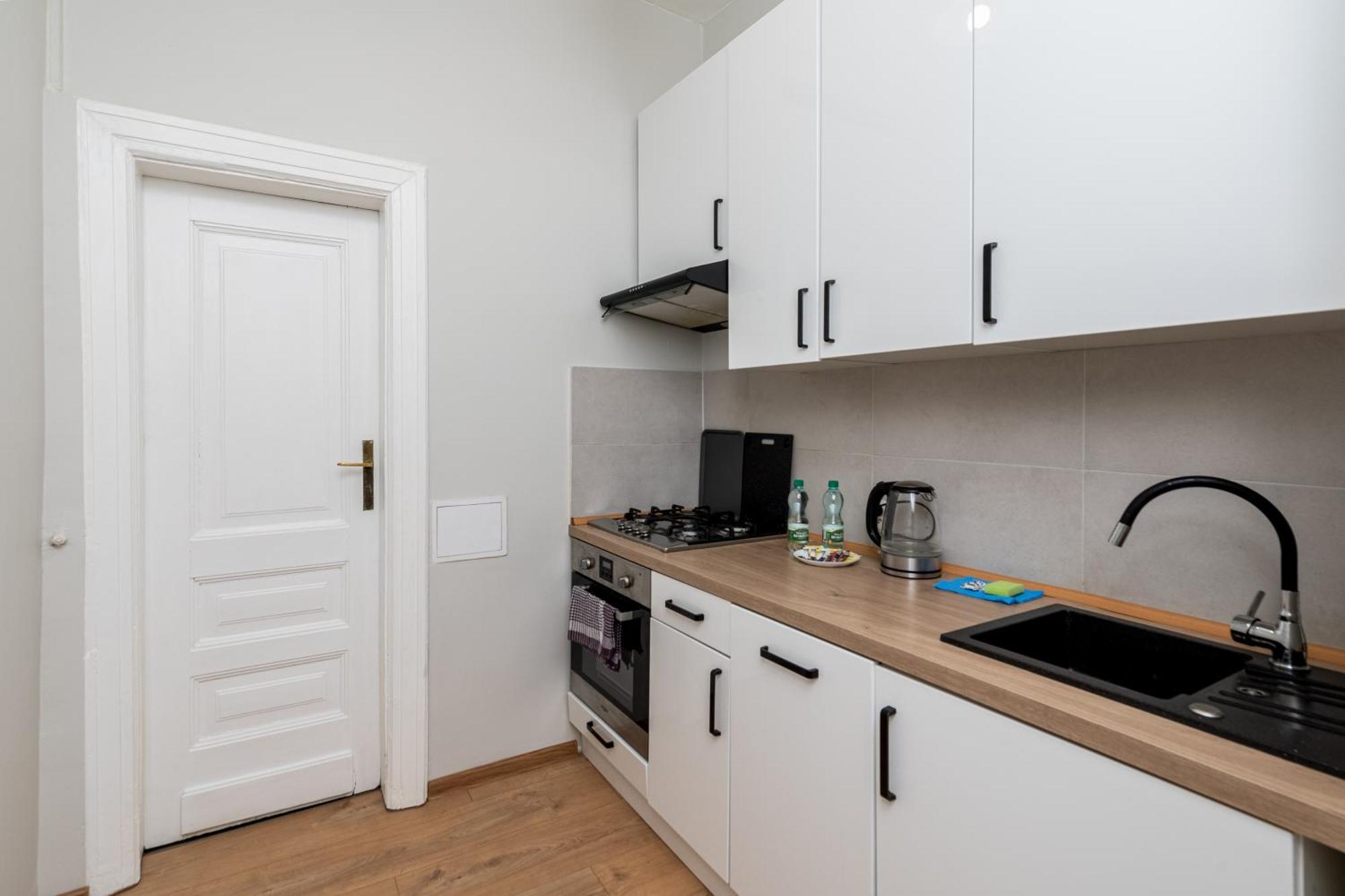 Lenartowicza Standard Apartment Krasków Εξωτερικό φωτογραφία